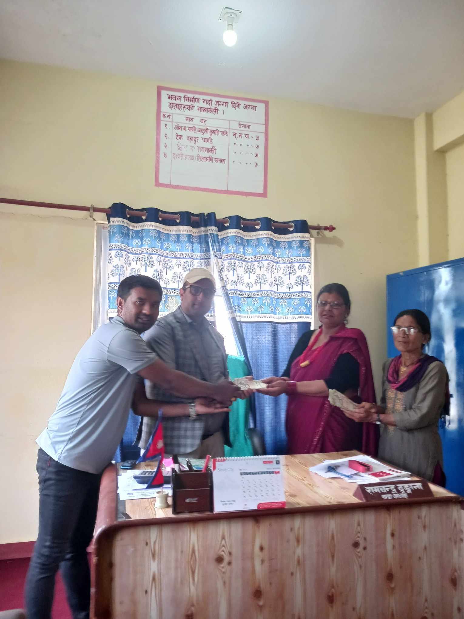 अर्घाखाँची सम्पर्क मञ्च दक्षिण कोरियाद्वारा अर्घाखाँची का अग्नि पिडितलाई ५ लाख २ हजार आर्थिक सहयोग